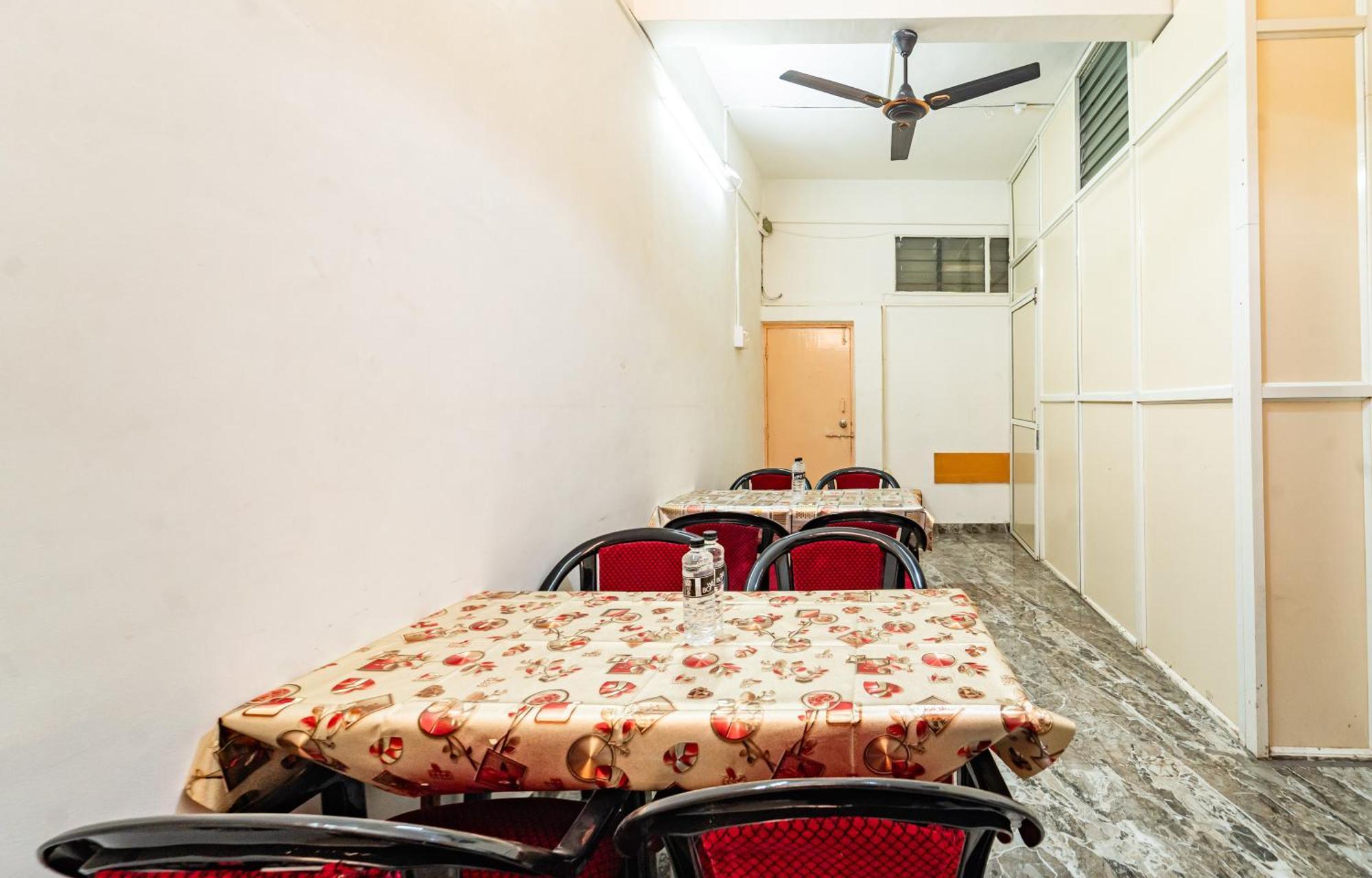 Itsy Hotels Mansi Nashik Exterior foto
