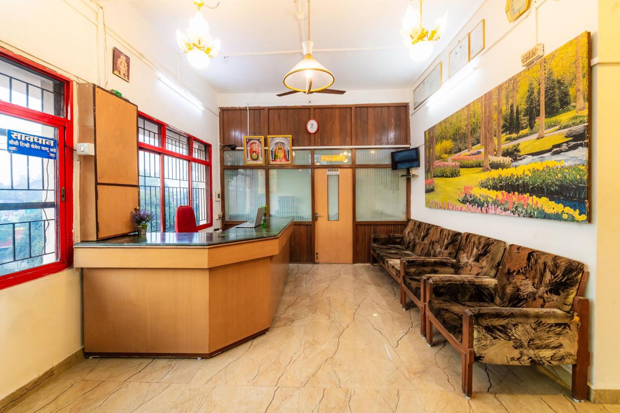 Itsy Hotels Mansi Nashik Exterior foto
