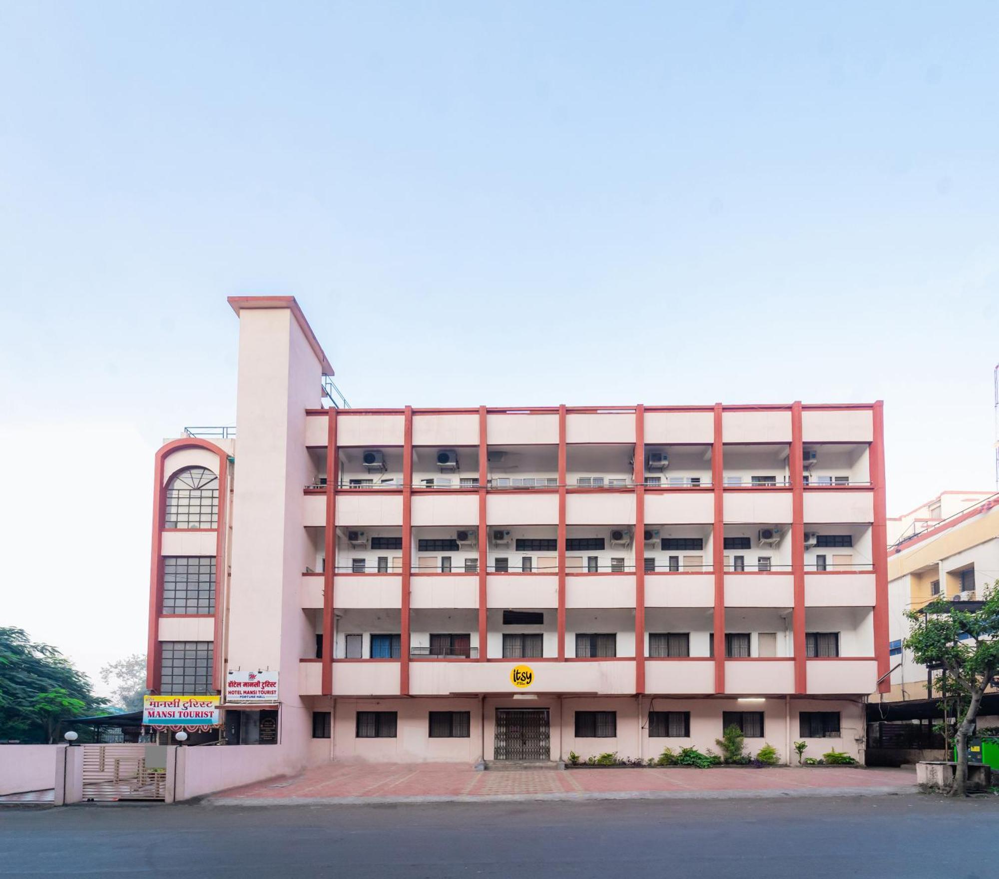 Itsy Hotels Mansi Nashik Exterior foto